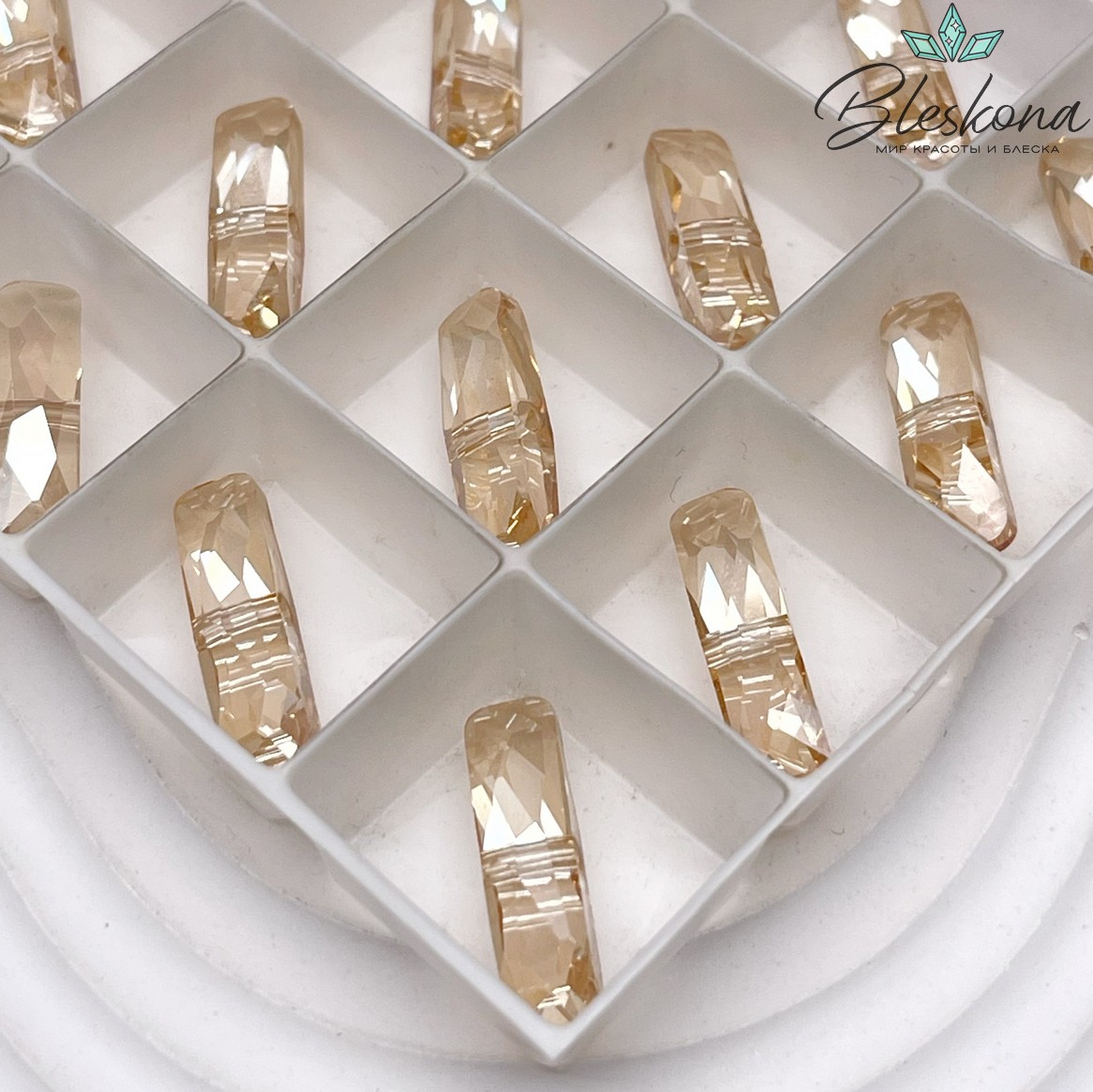 5534 Column One Hole 5*19 mm Crystal Golden Shadow