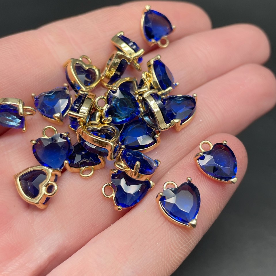 8 мм, Цвет золото, Подвеска сердце стекло синее цапы