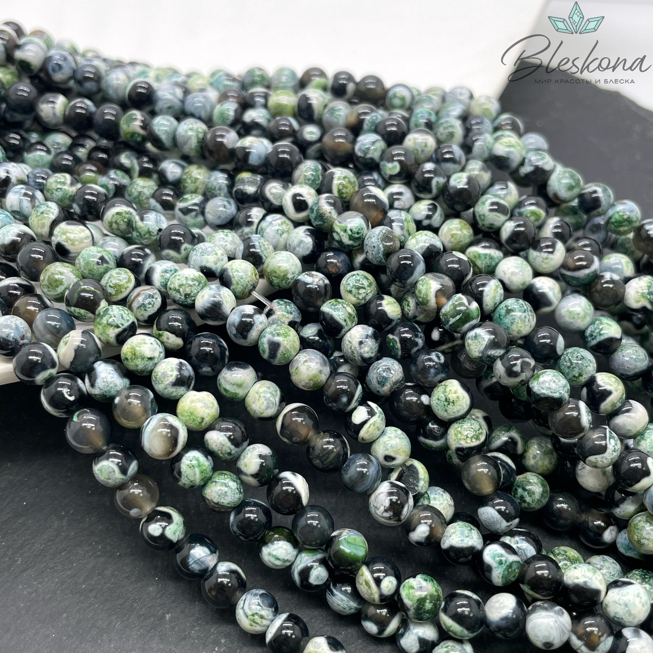 Агат черный зеленые разводы (имитация) 6 мм