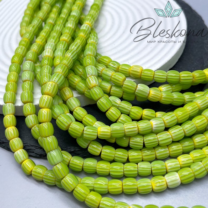 Муранское стекло бочата желто- салатовые, полосы 7*8 мм