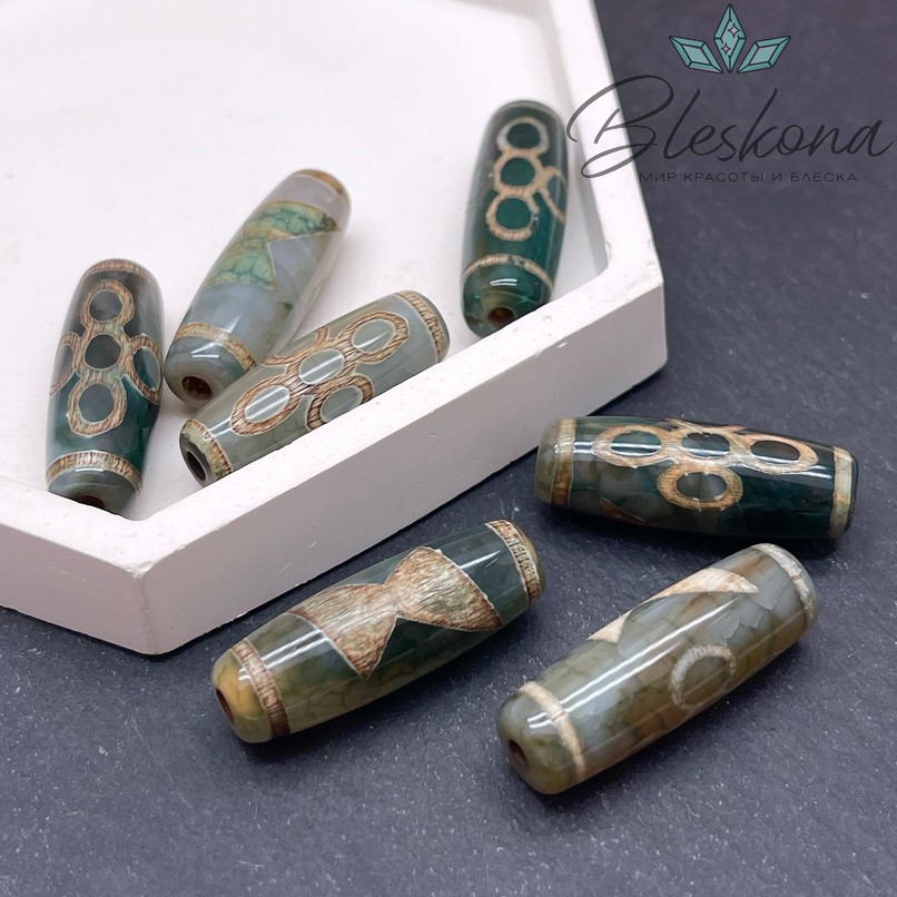 Бусина Дзи Молния и мистический узел зелено-коричневый бочонок 30*11 мм