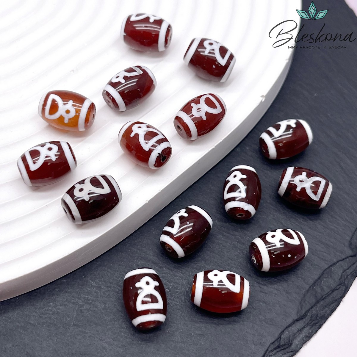 Бусина Дзи Кубера бело-коричневый бочонок 10*14 мм