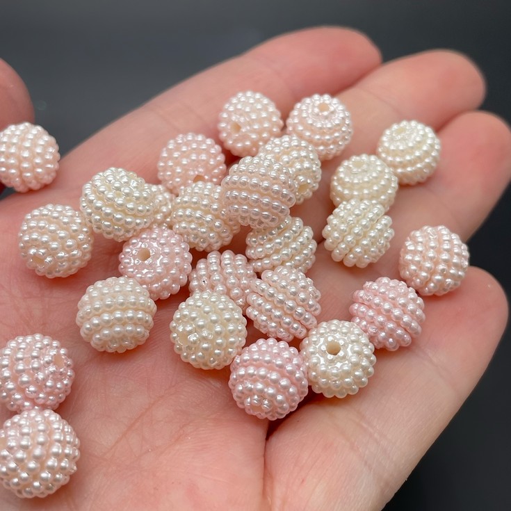 9,5 мм, Бусина шар ,цвет белый и розовый точки уп.10 гр