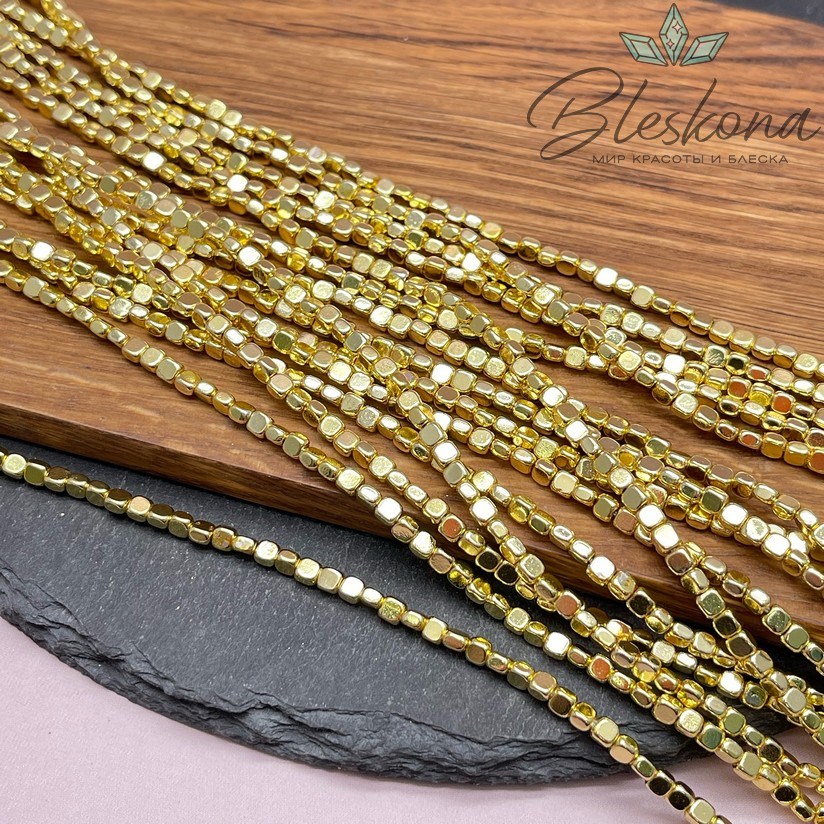 3*2 мм Гематин, светлое золото, квадрат фриформ имитация