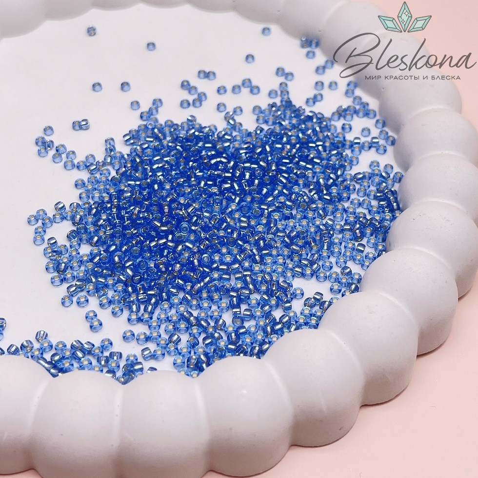 Бисер TOHO round 11/0 цвет №33 (оттенок синего)