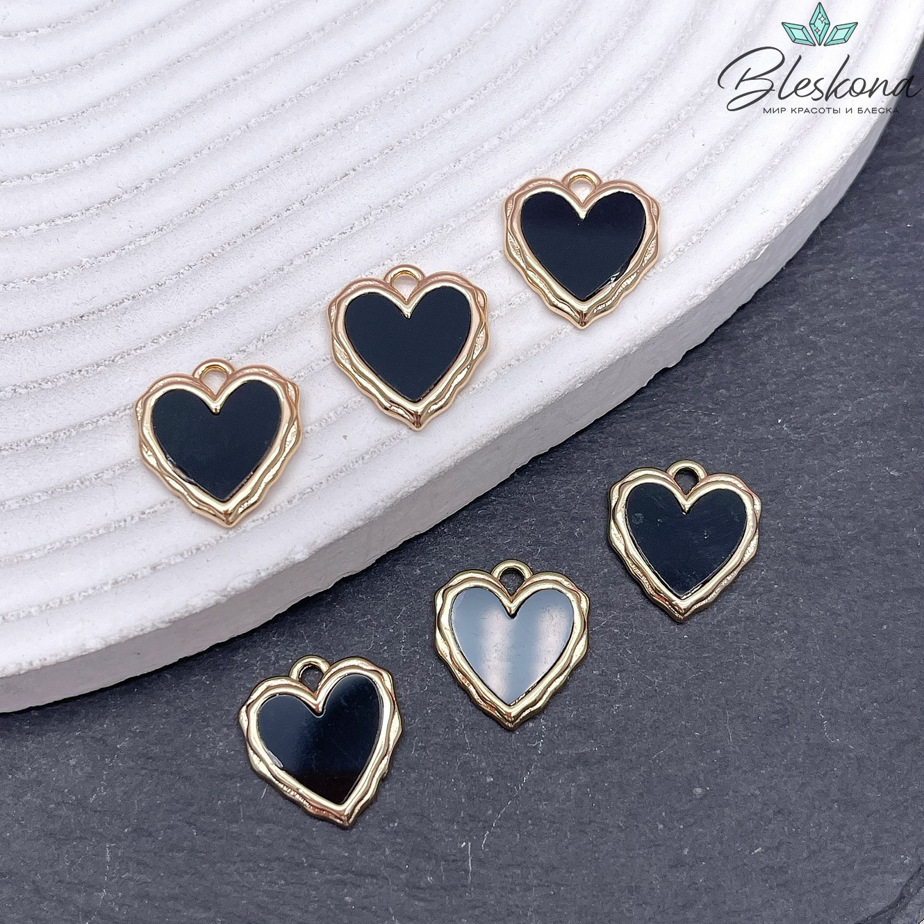 16*14 мм Цвет золото, Подвеска Сердце черная керамика 