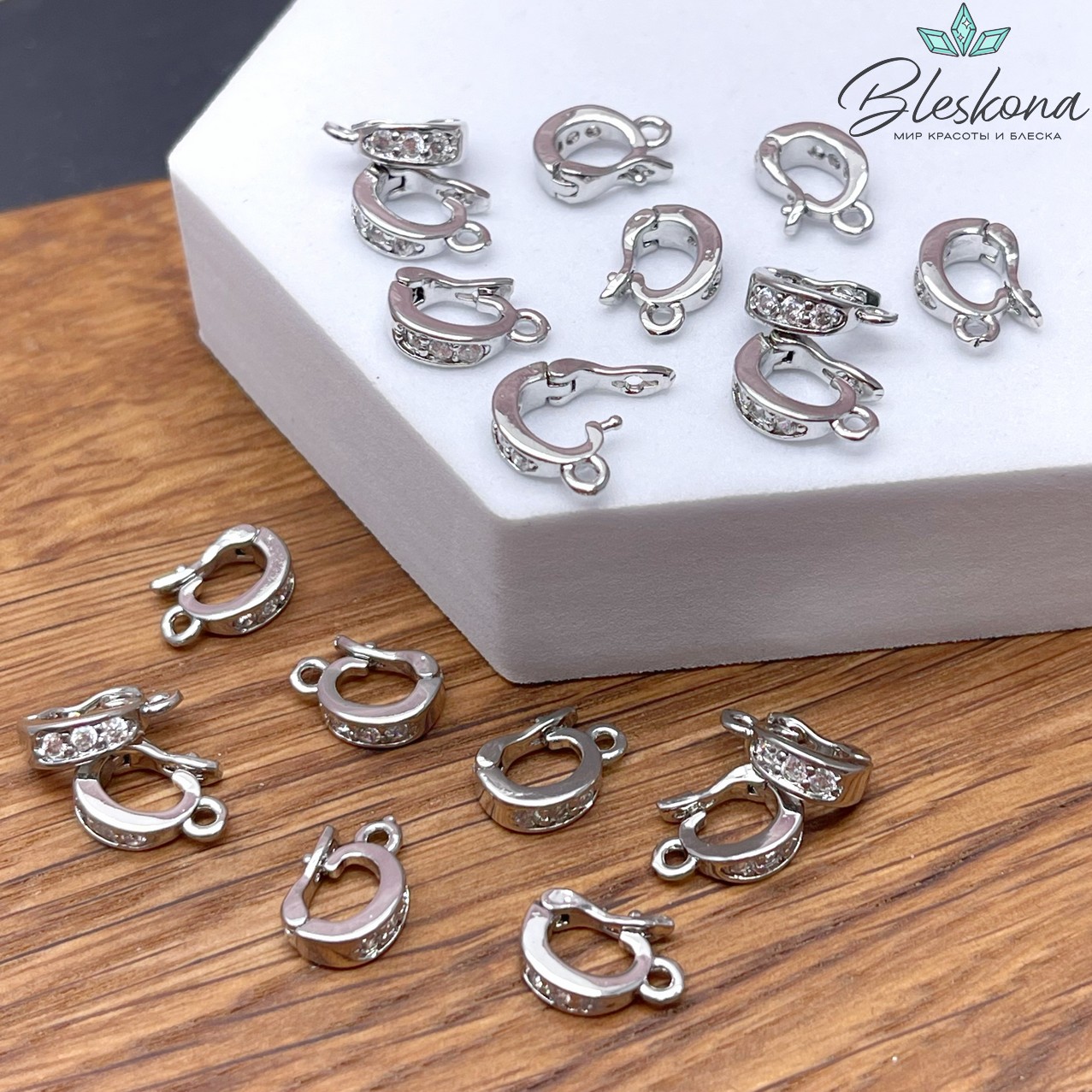 11,5*3,3 мм Цвет серебро, Бейл съемный овал цирконы 