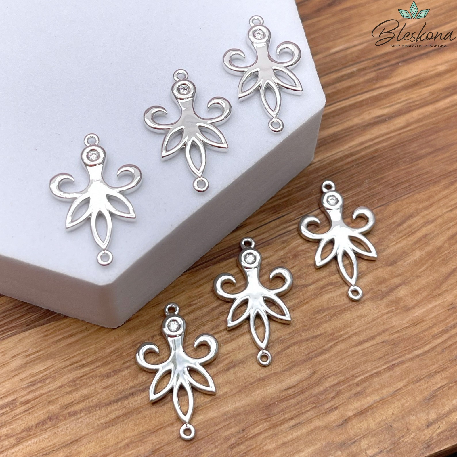 21,6*13 мм Цвет серебро, Коннектор Этно с цирконом №12