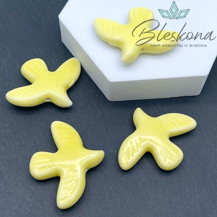 33*37 мм Керамика бусина Голубь желтый (Птица)