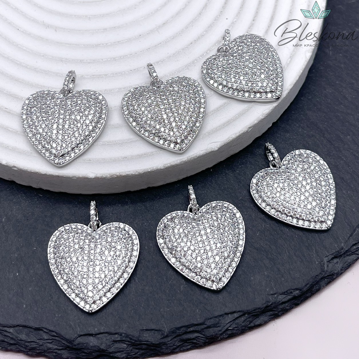Подвеска сердце с цирконами, цвет серебро 23,5*23мм