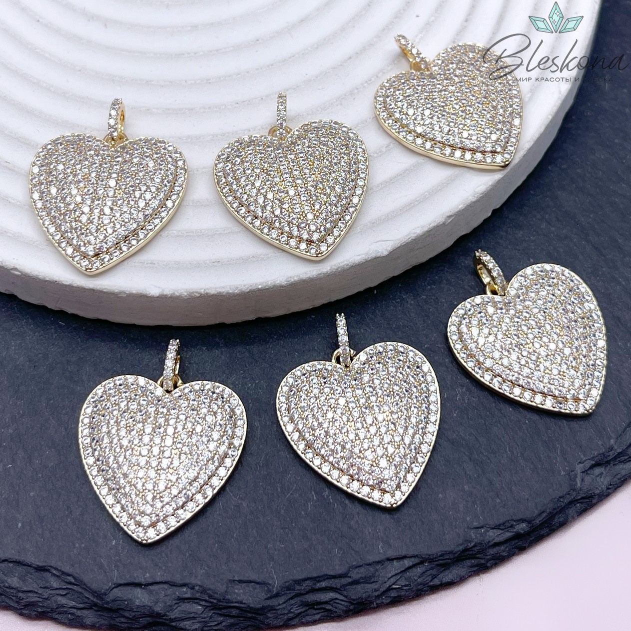 Подвеска сердце с цирконами, цвет золото 23,5*23мм
