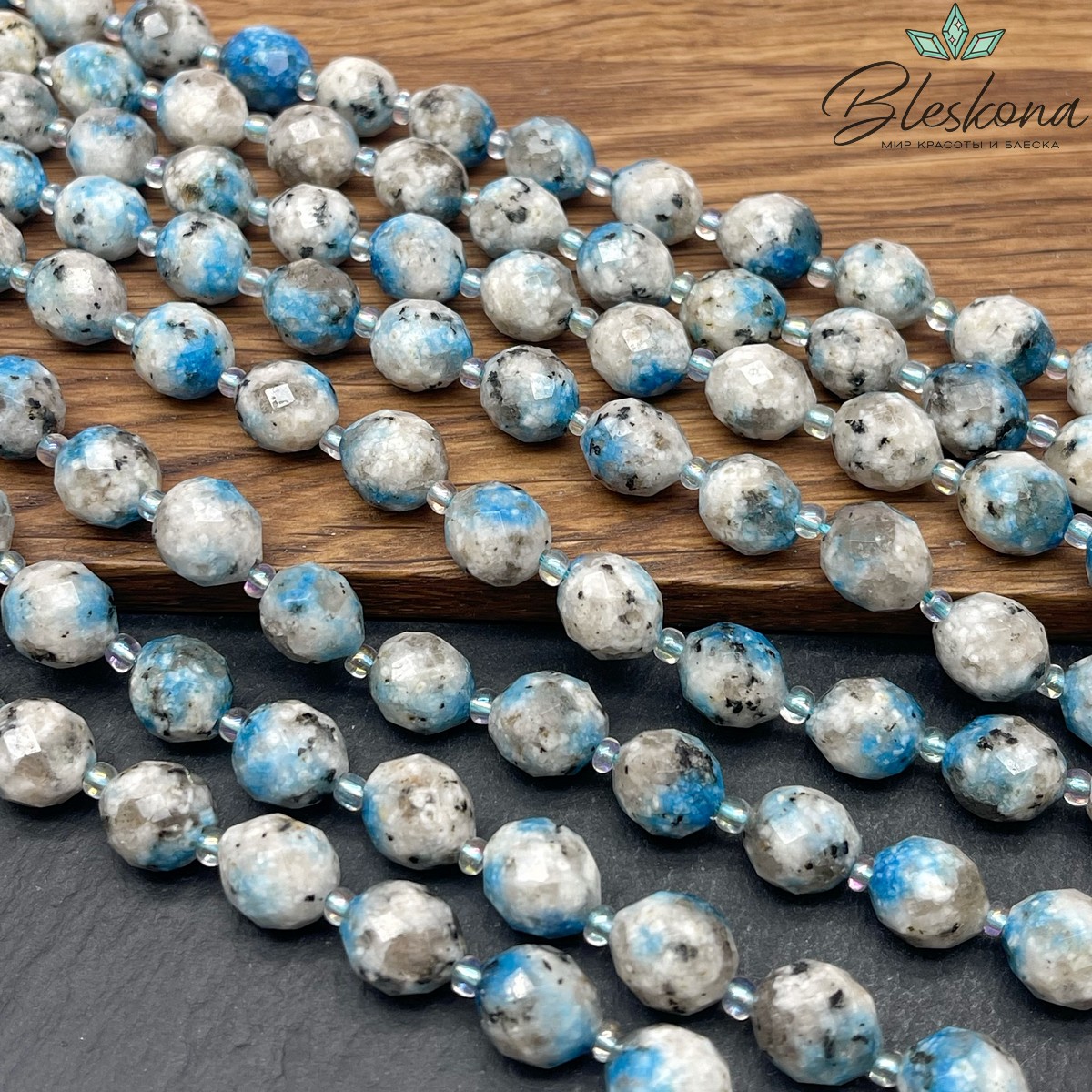 К2 голубой овал огранка (тонированный) куб 10*8 мм