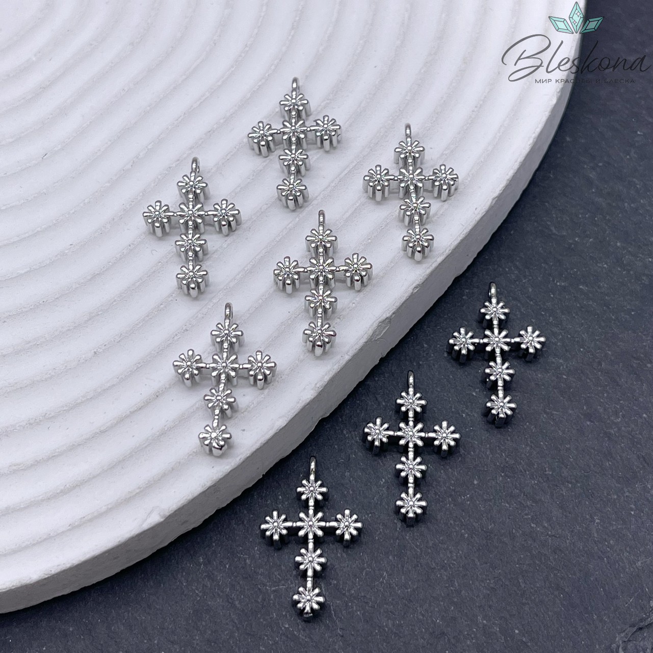 21*13,5 мм Цвет серебро, Подвеска крест 