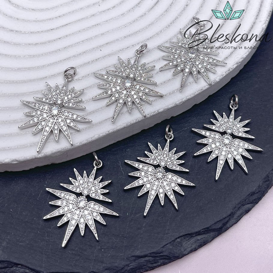 31*26,5 мм Цвет серебро, Подвеска Северная звезда с цирконами