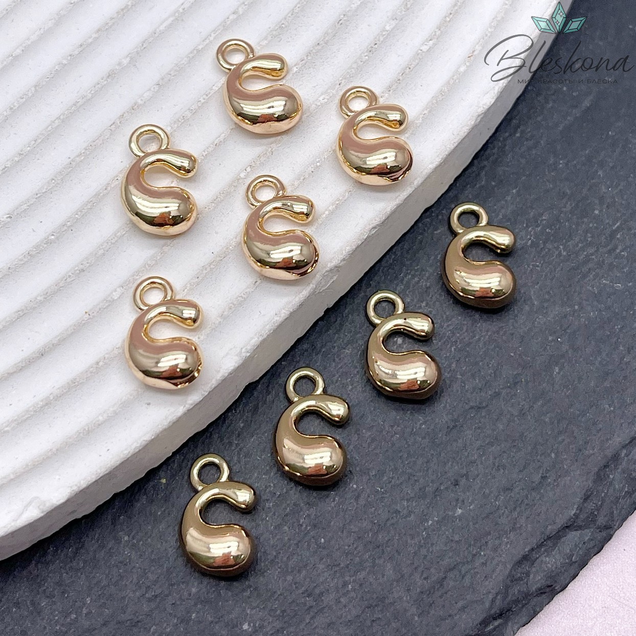 13 мм Цвет золото, Буква гладкая C 