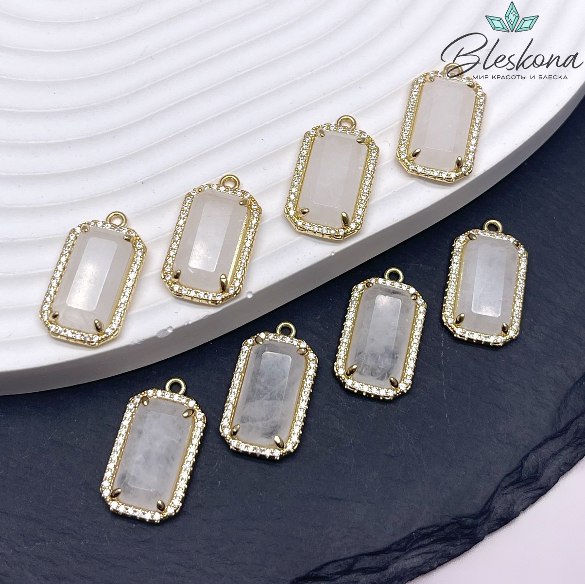 12*21мм, цвет золото ,Подвеска Прямоугольник Горный хрусталь в обрамлении цирконы