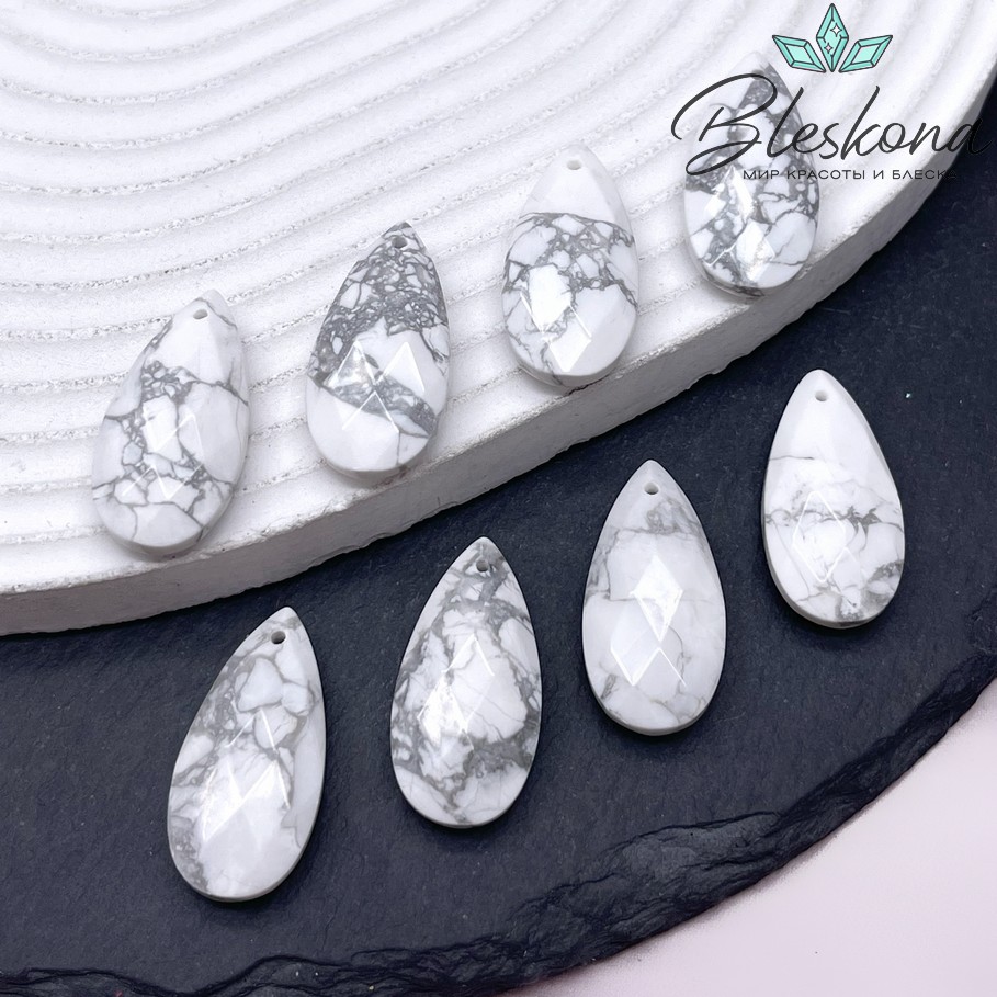 26*13 мм Подвеска капля Магнезит огранка