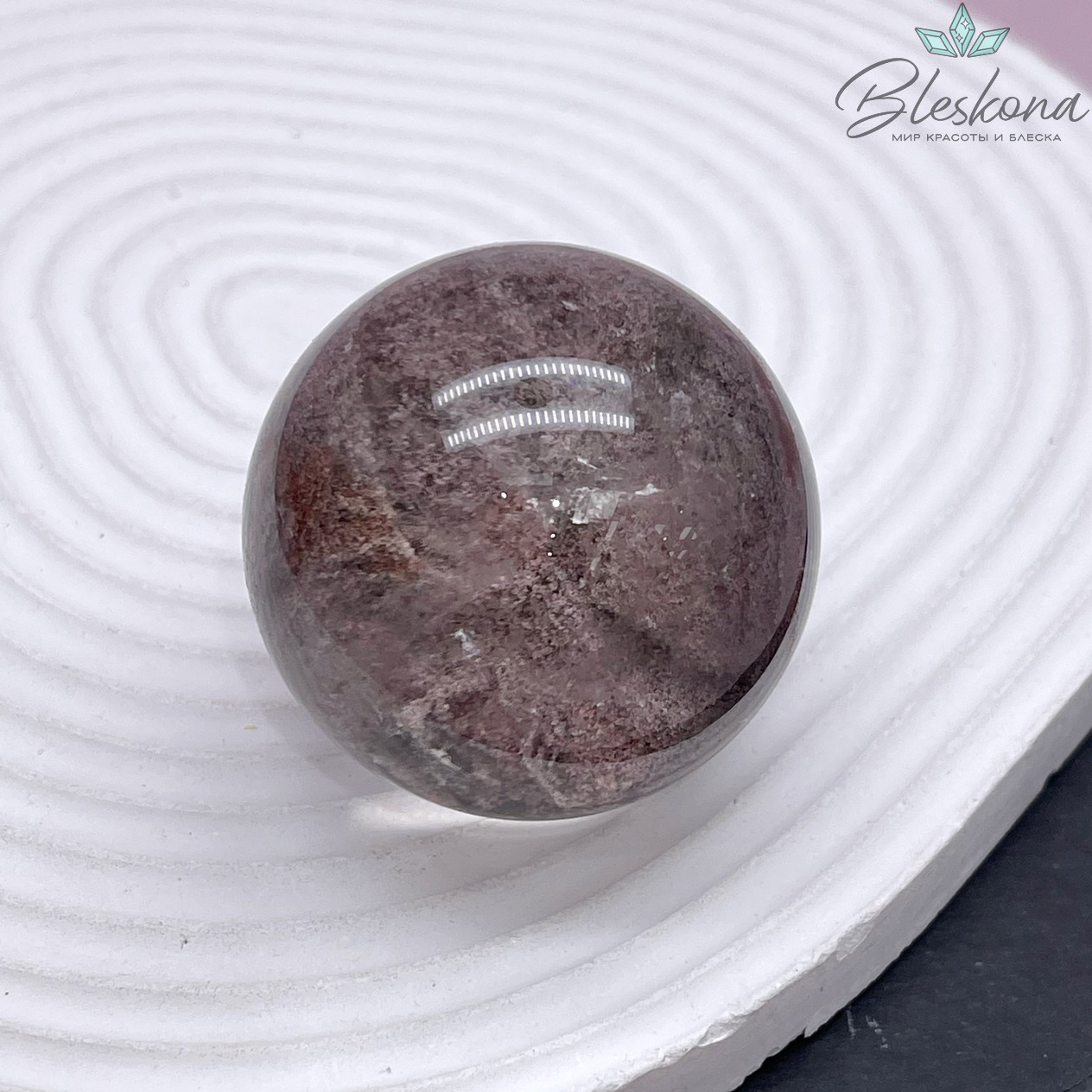 Яшма с вкючениями мохового Агата, Горный хрусталь шар 43 мм