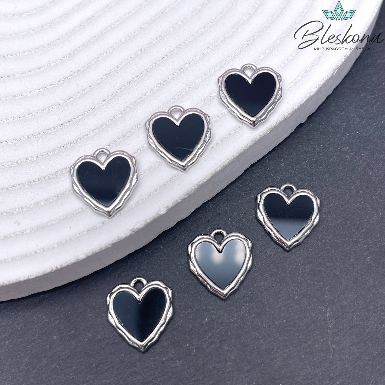 16*14 мм Цвет серебро, Подвеска Сердце черная керамика 