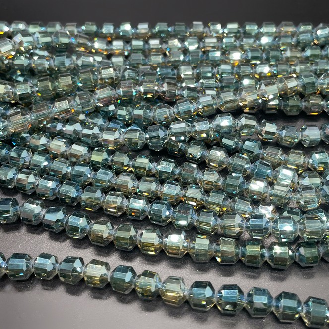 7 мм Стекло Lux, многогранник, цвет темно- зеленый