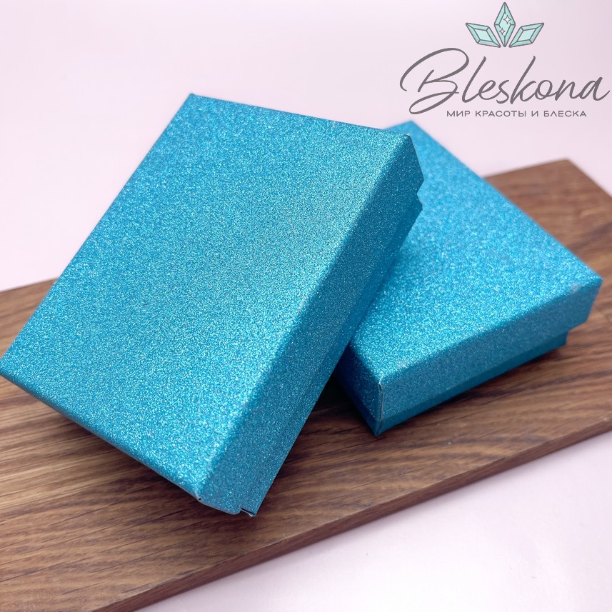 Коробка Голубая блестки черная подложка 9*7*3 см