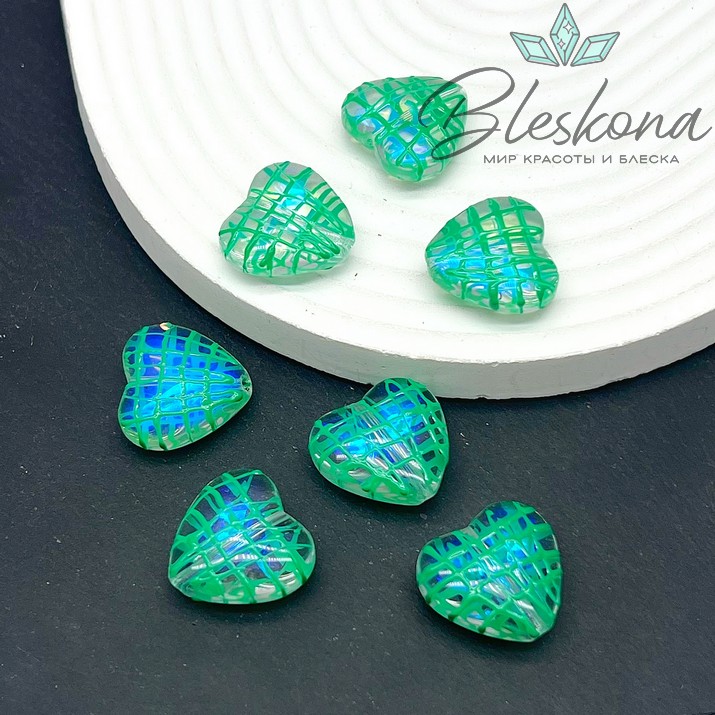 19*20 мм Бусина сердце с переливом зеленая глазурь