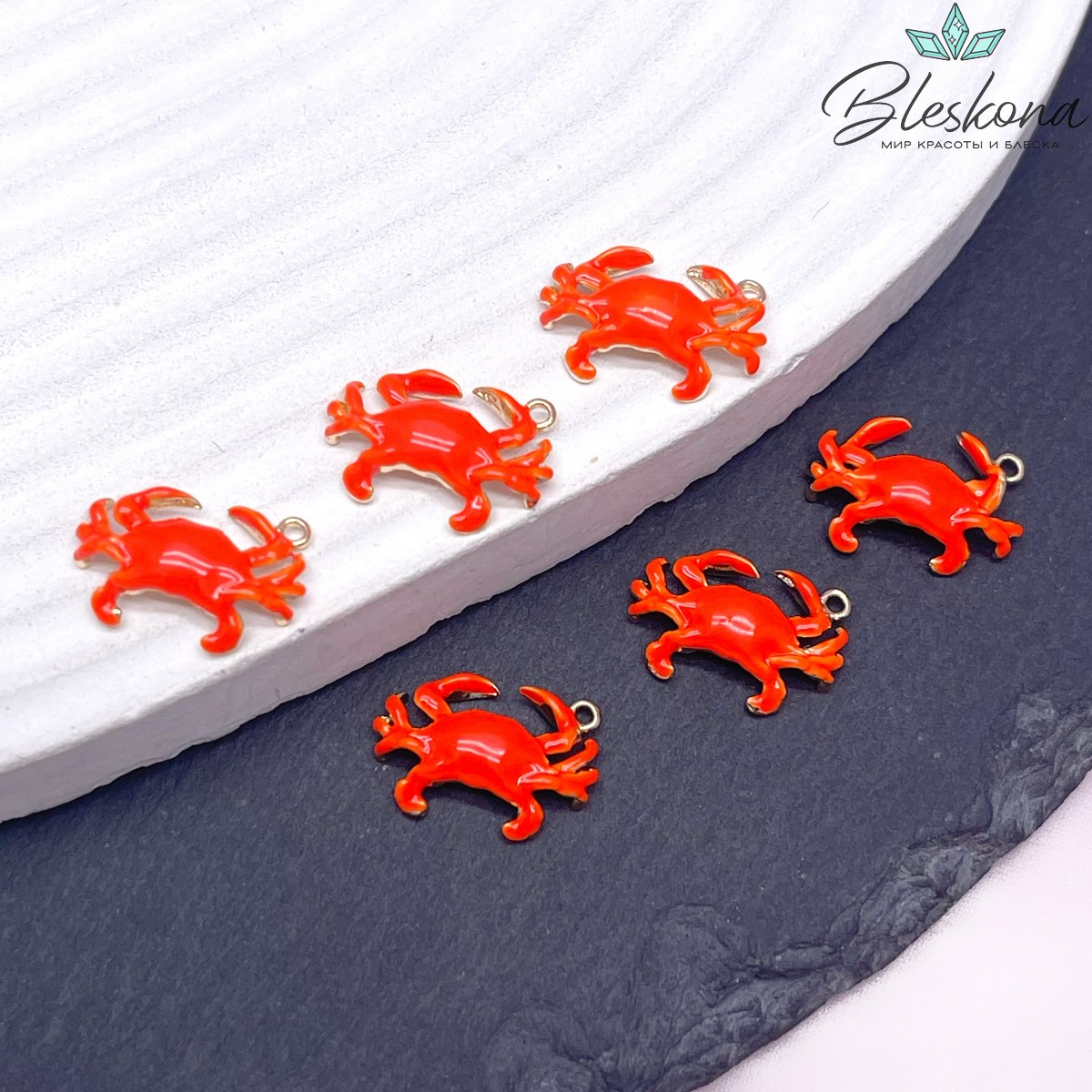 15,3*9,8мм, цвет золото, Подвеска краб красная эмаль