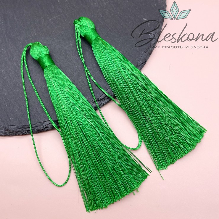 Кисть вискозный шелк Зеленая 10*1 см