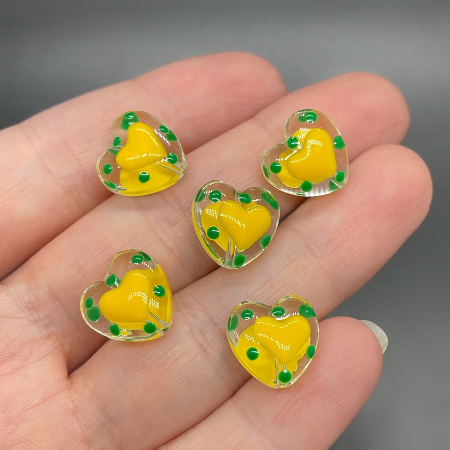 13,5 мм, Стекло бусина сердце с желтым сердечком точки уп.5 шт