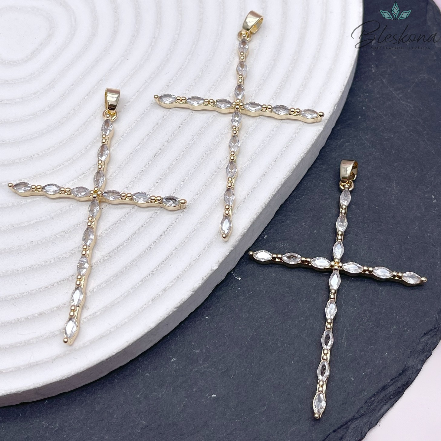 57*42мм Цвет золото, Подвеска крест овальные цирконы