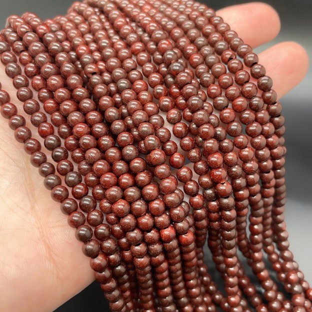 4 мм, Деревянные бусины красный сандал