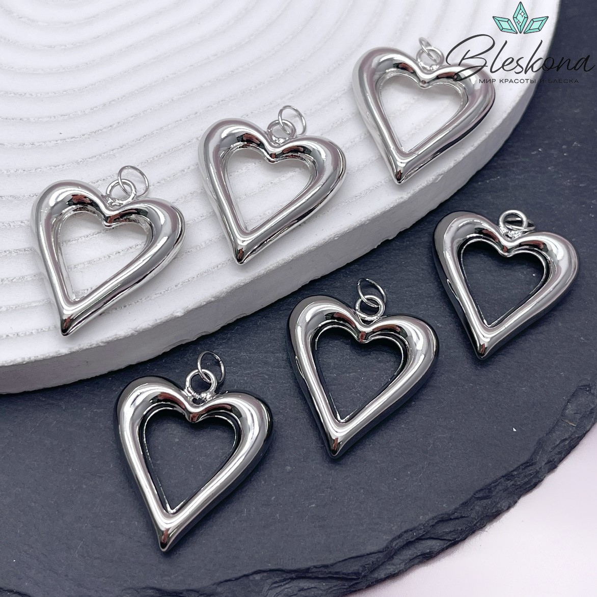 29*25,5 мм Цвет серебро, Подвеска сердце контур 