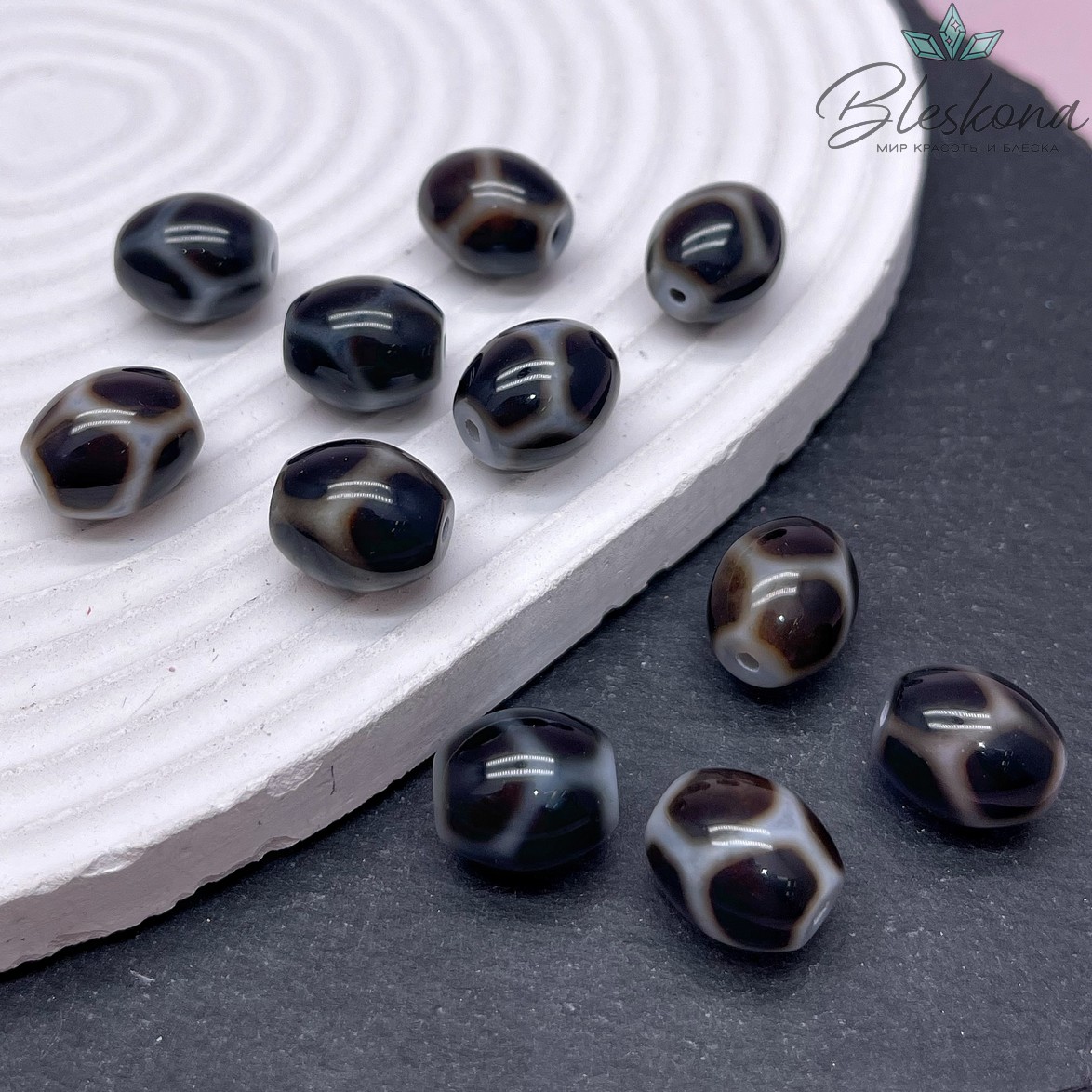 Бусина Дзи Черепаха черно-белый бочонок 12*14 мм