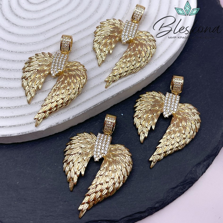 44,5*35 мм Цвет золото, Подвеска крылья ангела цирконы 