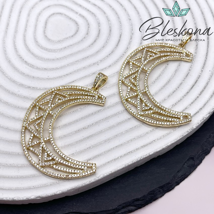 45*34 мм Цвет золото, Подвеска полумесяц с цирконами и бейлом