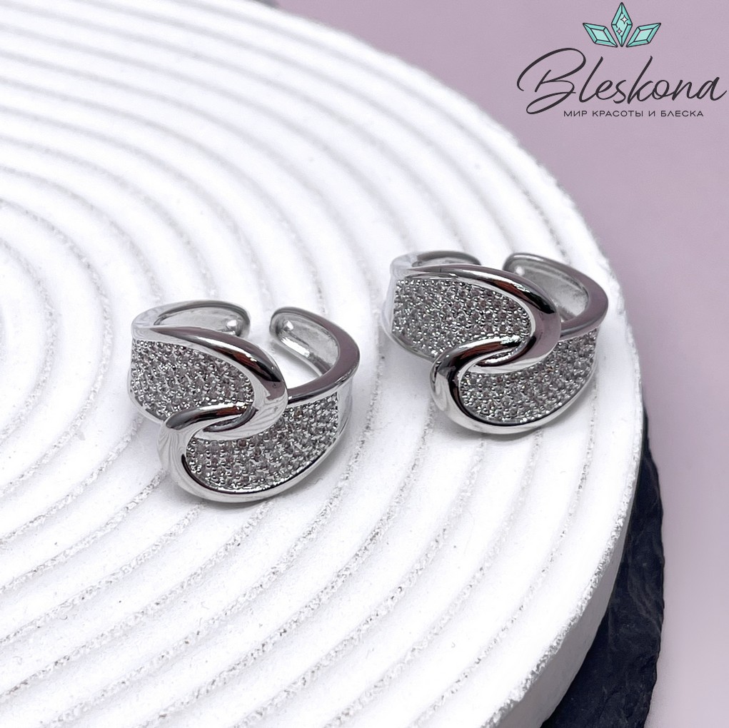 21 мм Цвет серебро, Кольцо безразмерное с цирконами