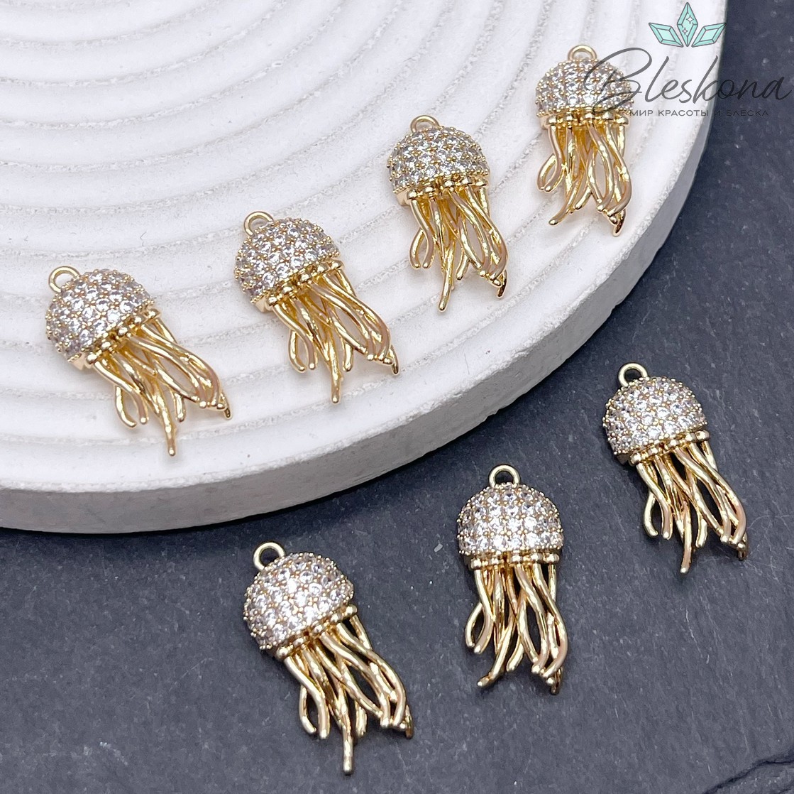 23*10,5 мм Цвет золото, Подвеска Медуза с цирконами