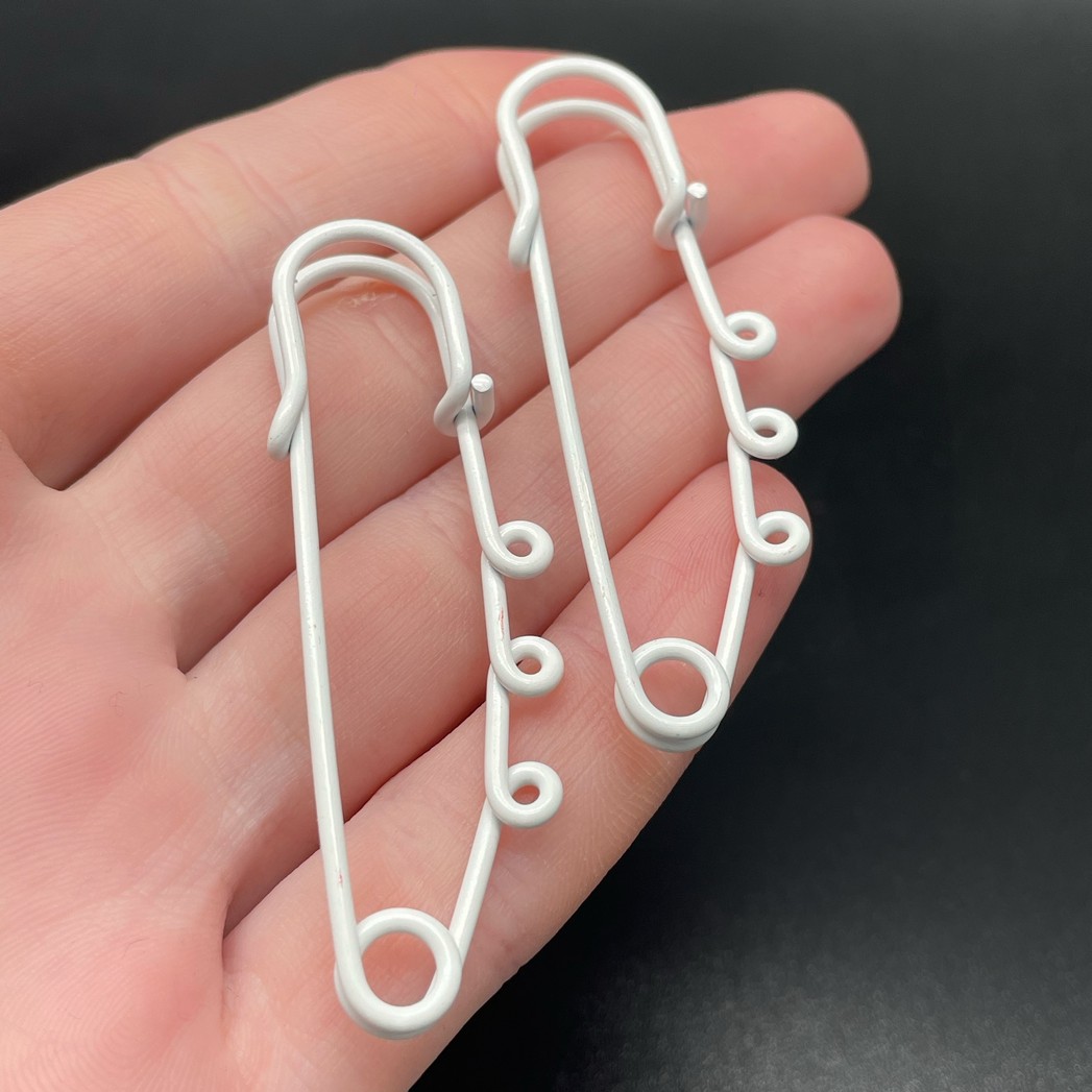 6 см , Основа булавка 3 колечка белая эмаль