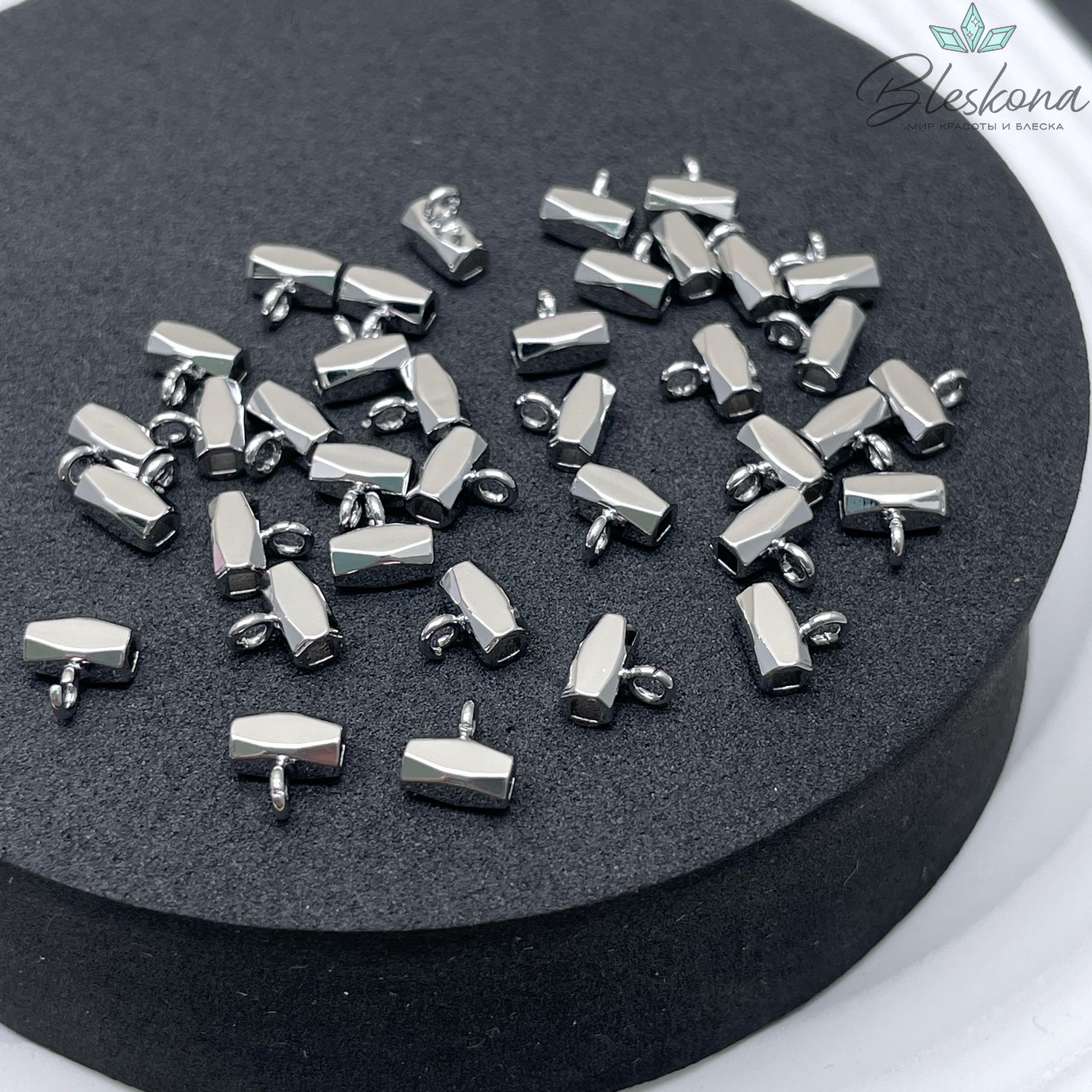 6*6 мм Цвет серебро, Бейл огранка разъмное кольцо