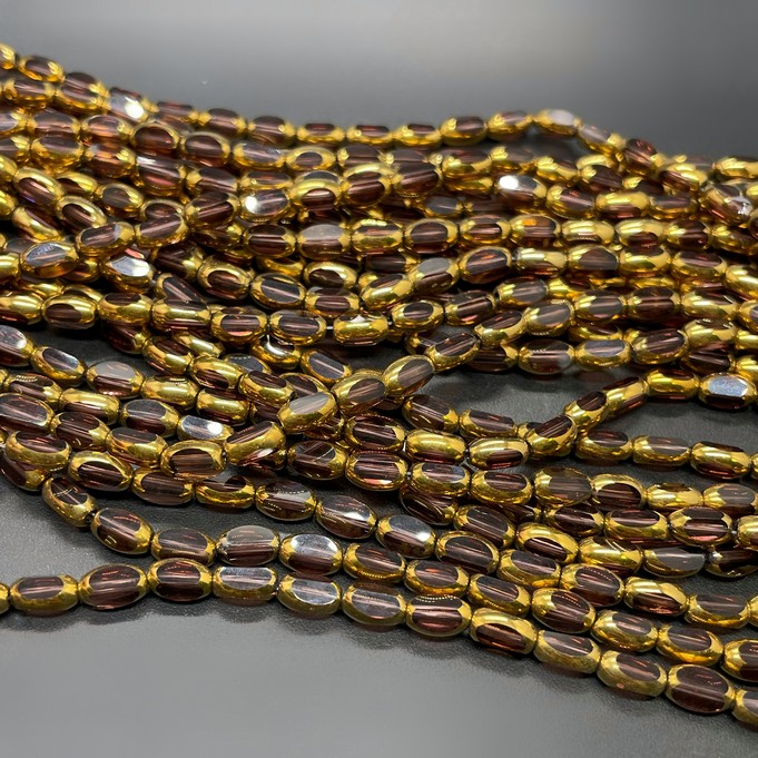 4,3*6,5 мм Стекло Lux, рис огранка, цвет коричневый  в обрамлении