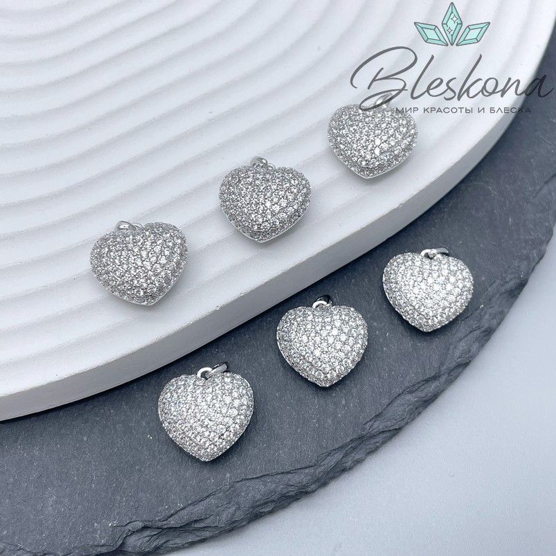 14*14 мм Цвет серебро, Подвеска Сердце стразы