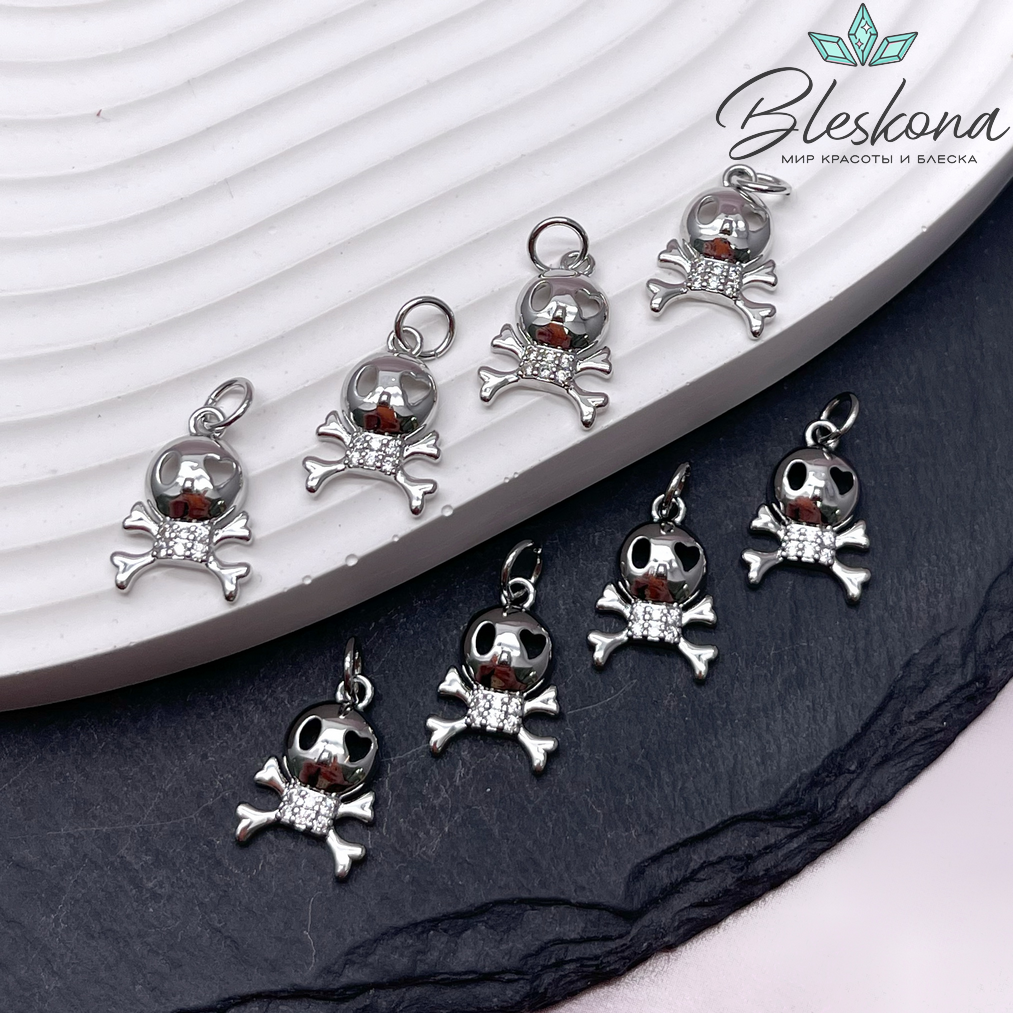 14,7*10,3 мм Цвет серебро, Подвеска Череп цирконы