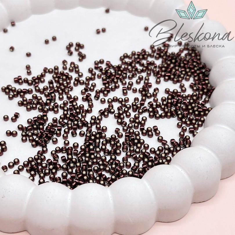 Бисер TOHO round 11/0 цвет №26C (оттенок пурпурного)