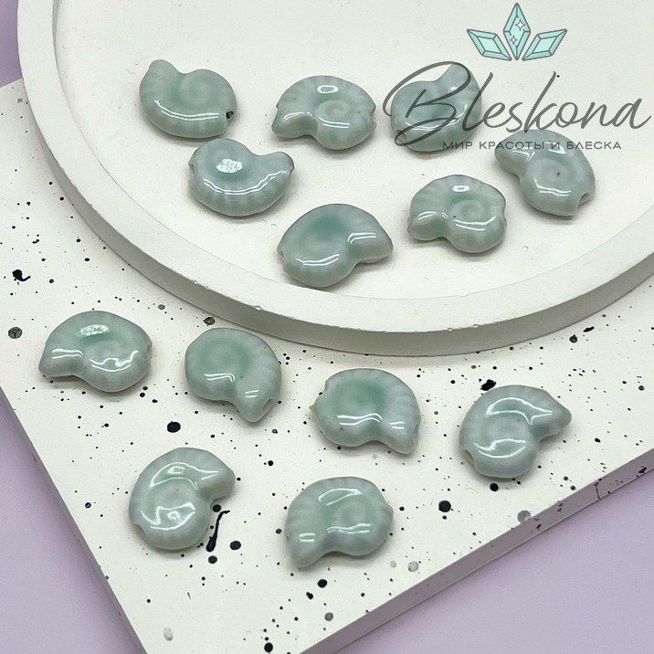 15*12 мм Бусина Аммонит, керамика цвет бледно-зеленый