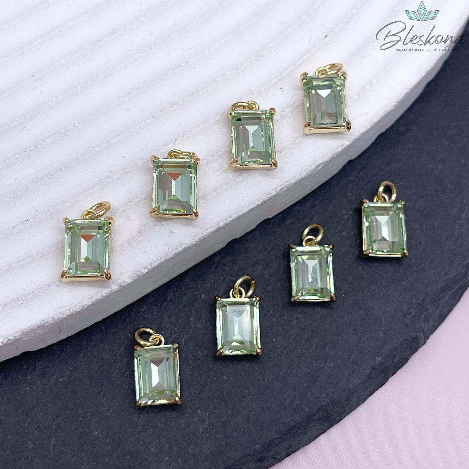 8*5 мм, Цвет золото, Подвеска прямоугольник зеленый циркон