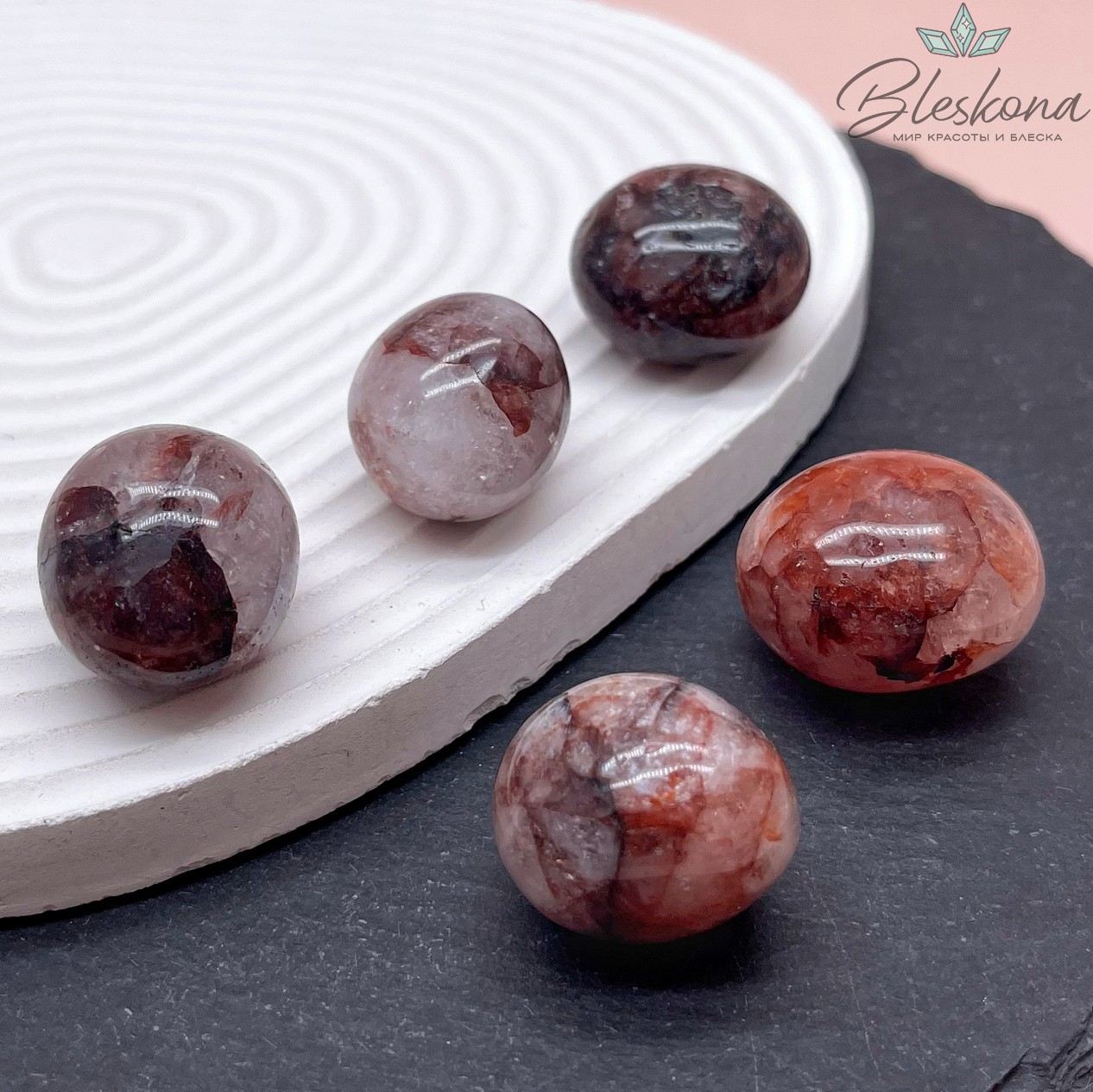 Кварц Огненный галтовка 22-28 мм