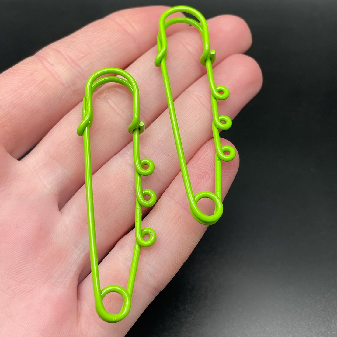 6 см , Основа булавка 3 колечка салатовая эмаль