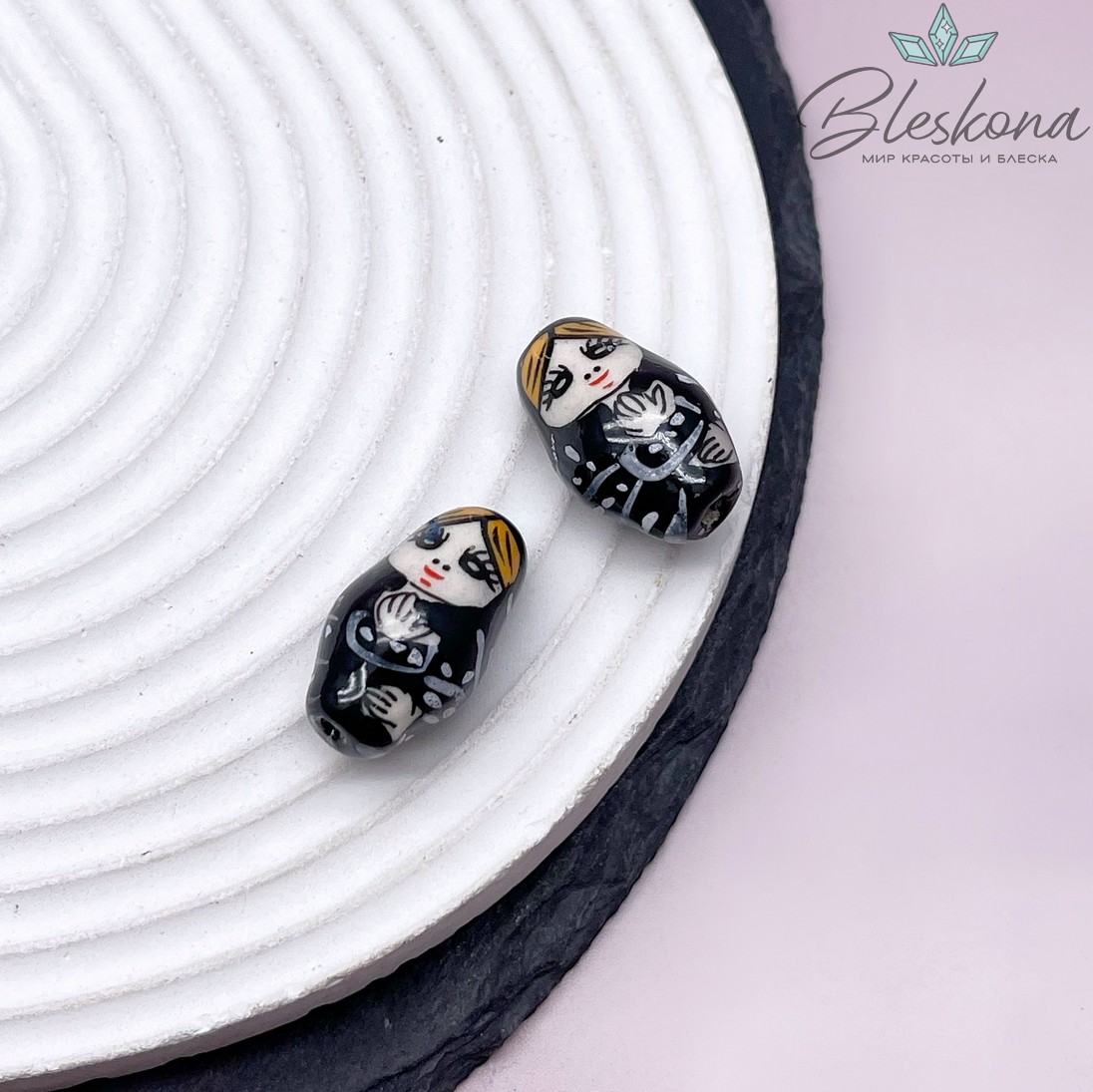 23*14 мм Керамика бусина матрёшка черная