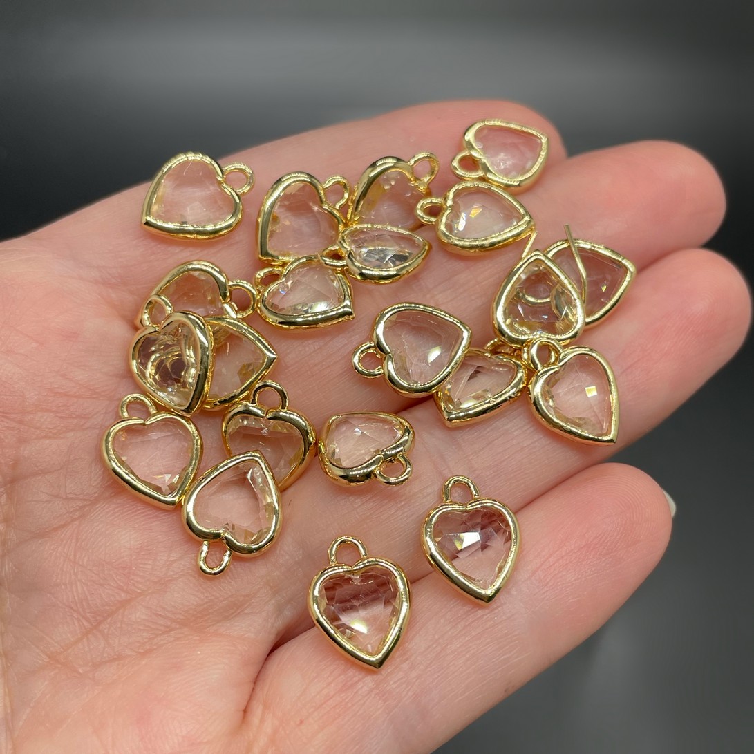10 мм, Цвет золото, Подвеска сердце стекло прозрачное