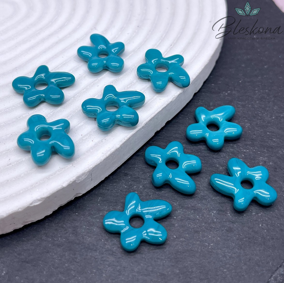 20*16 мм Подвеска цветок бирюзовый